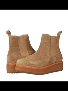 Matisse Ronan Taupe Suede Platform Bootie